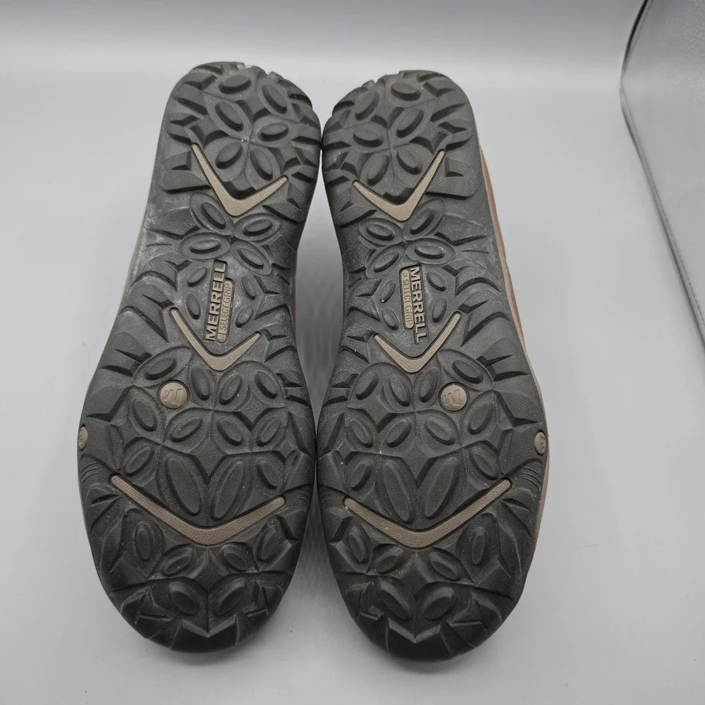 Merrell colors may